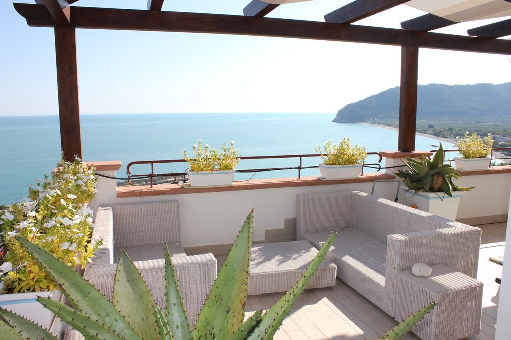 מאטינאטה Holiday Lodge Al Porto מראה חיצוני תמונה