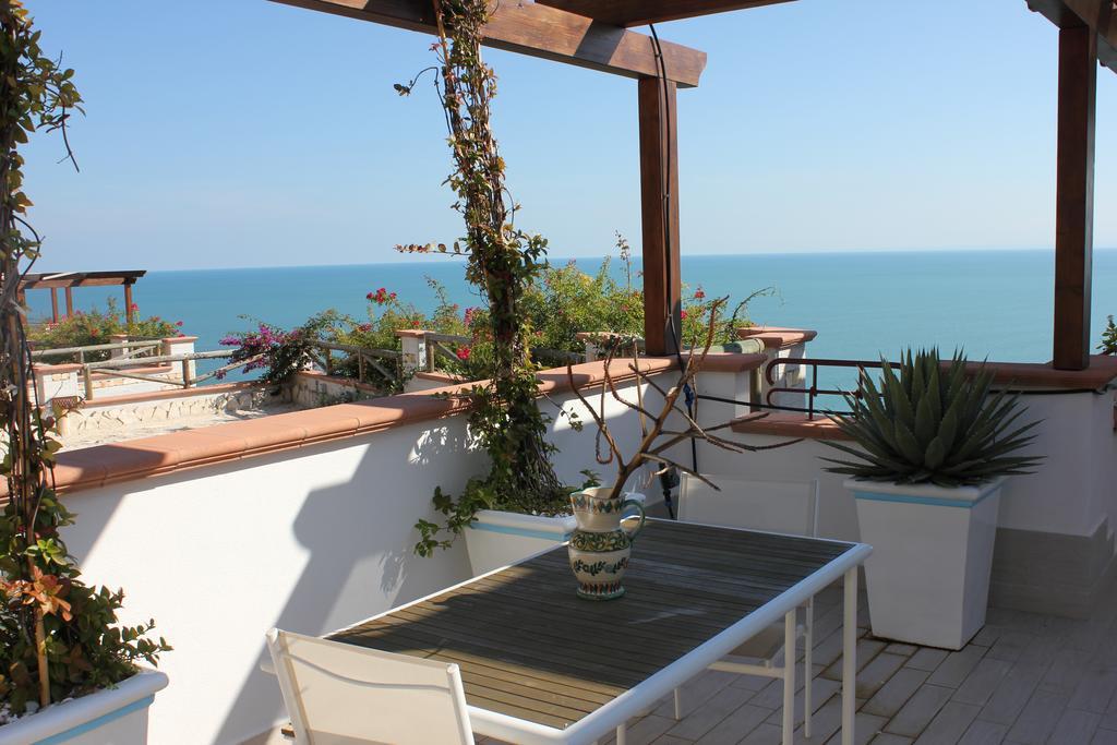 מאטינאטה Holiday Lodge Al Porto מראה חיצוני תמונה